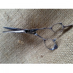 Yoshi brand 5.5" "Talon" scissor made in Japan.